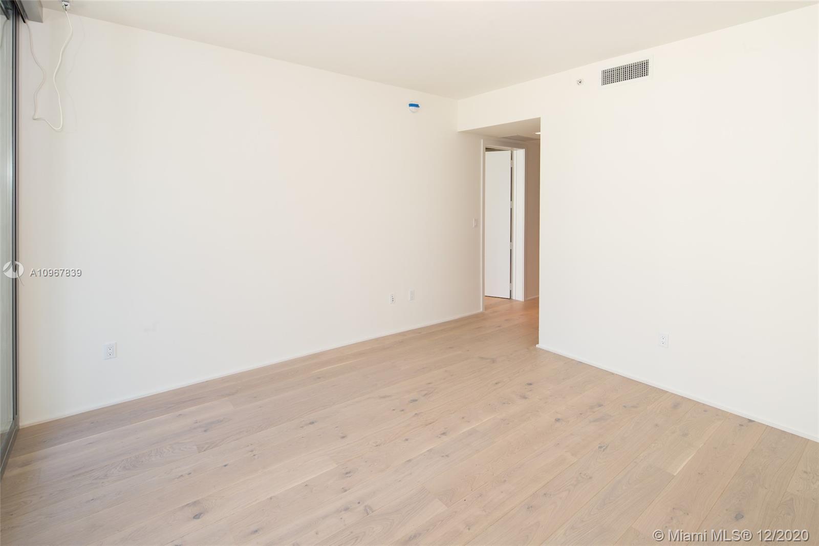 321 OCEAN - Residential