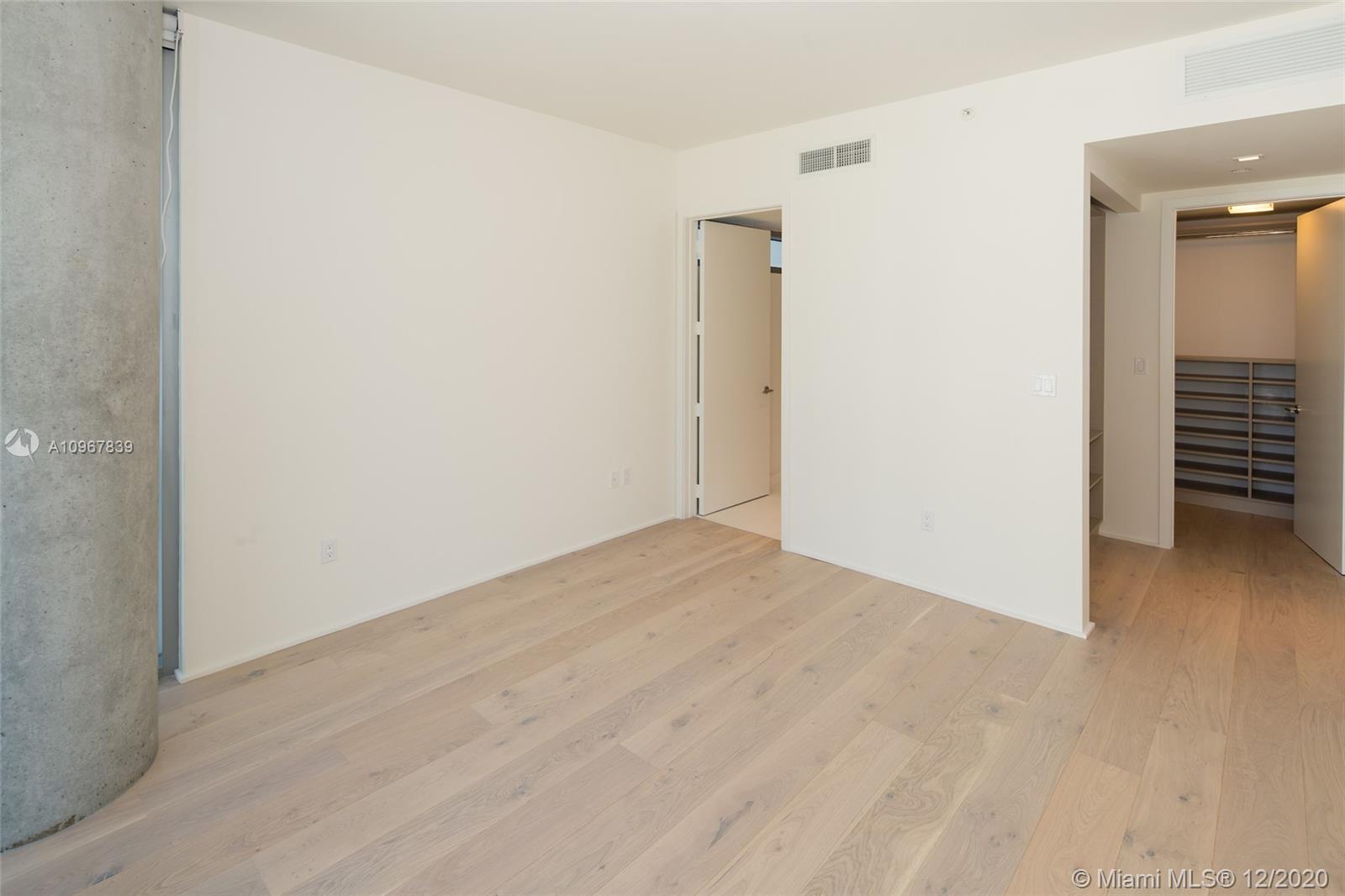 321 OCEAN - Residential