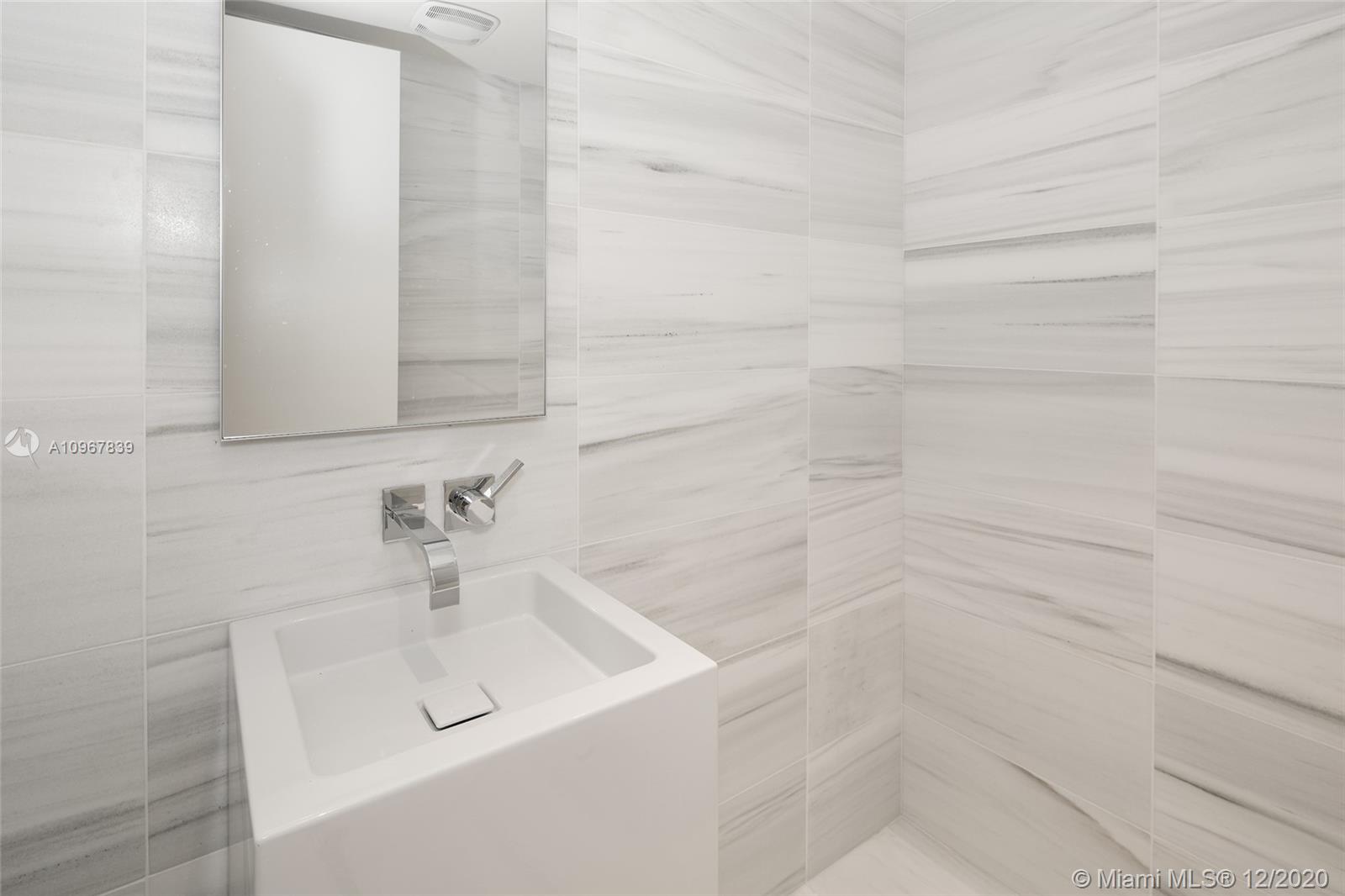 321 OCEAN - Residential