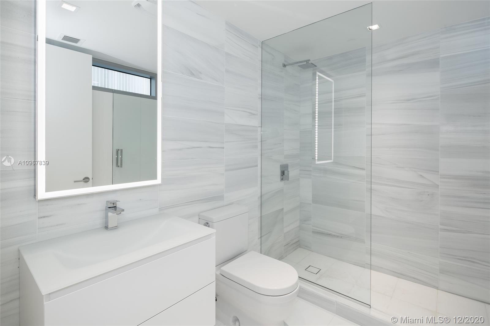 321 OCEAN - Residential