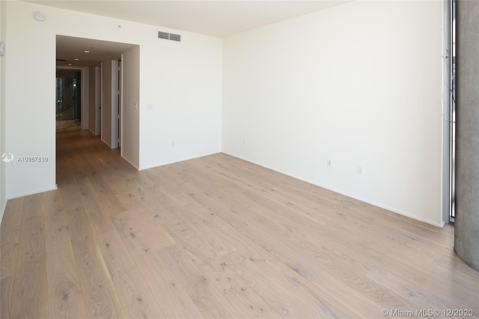 321 OCEAN - Residential