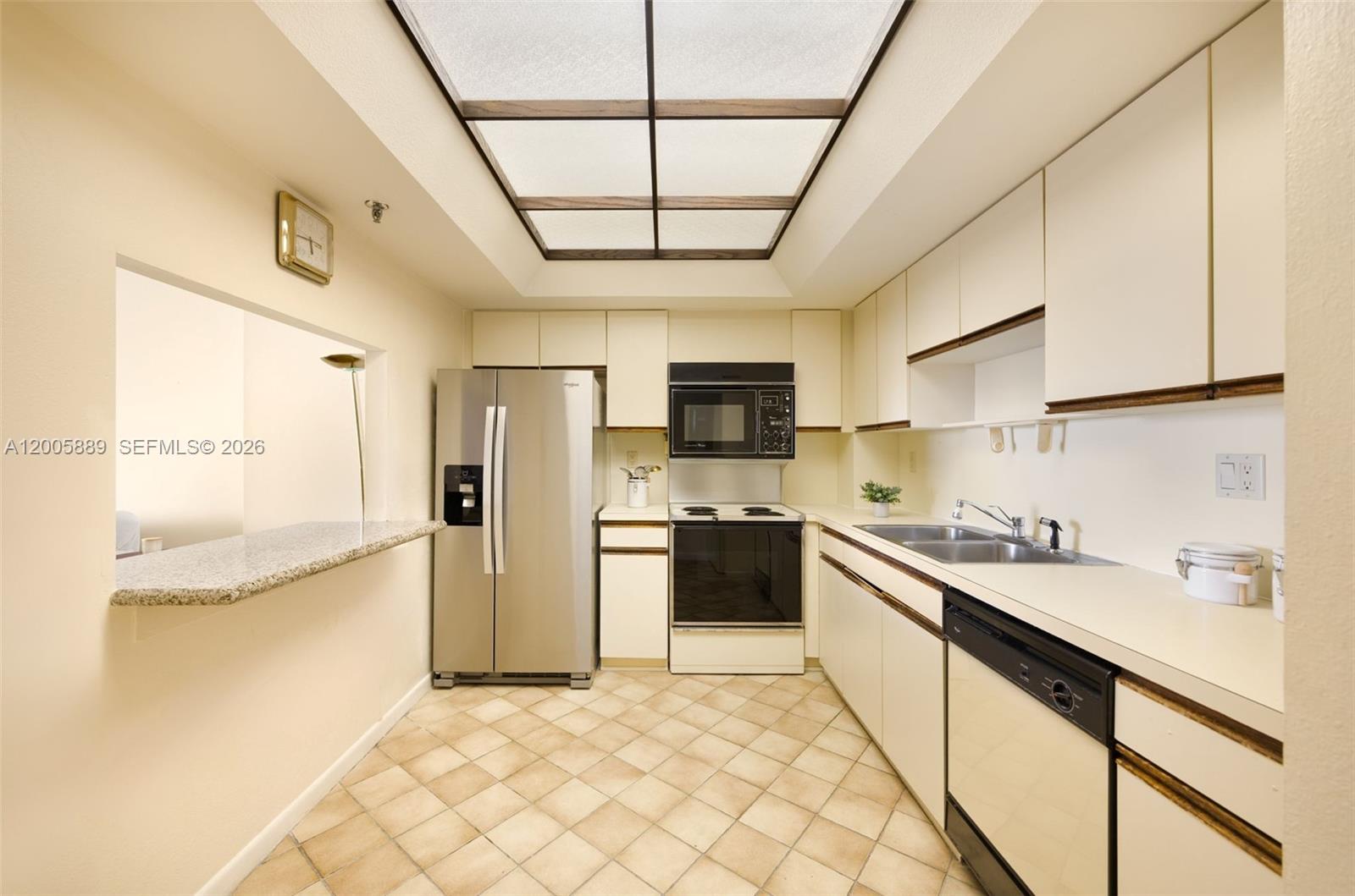 BRICKELL KEY ONE CONDO - Residential