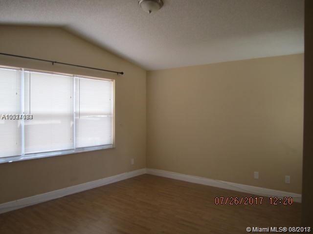 REGENCY 121-48 B A POR TR - Residential Lease