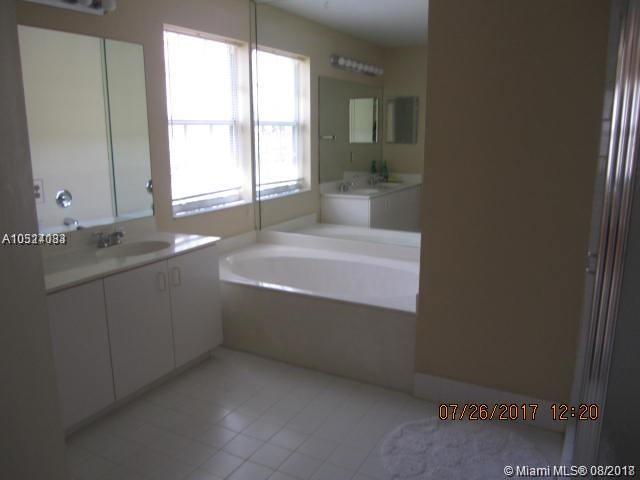 REGENCY 121-48 B A POR TR - Residential Lease