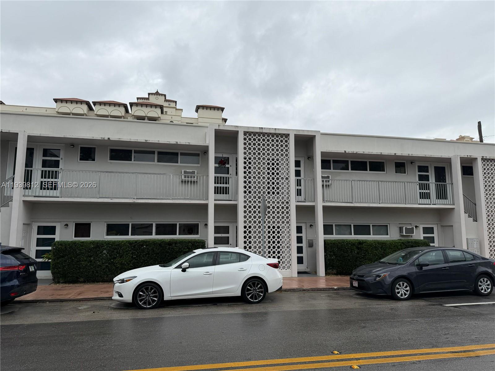CORAL GABLES SEC L - Residential Lease