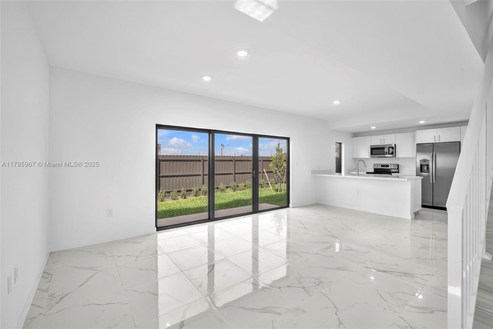 245 NW 13 Place 245