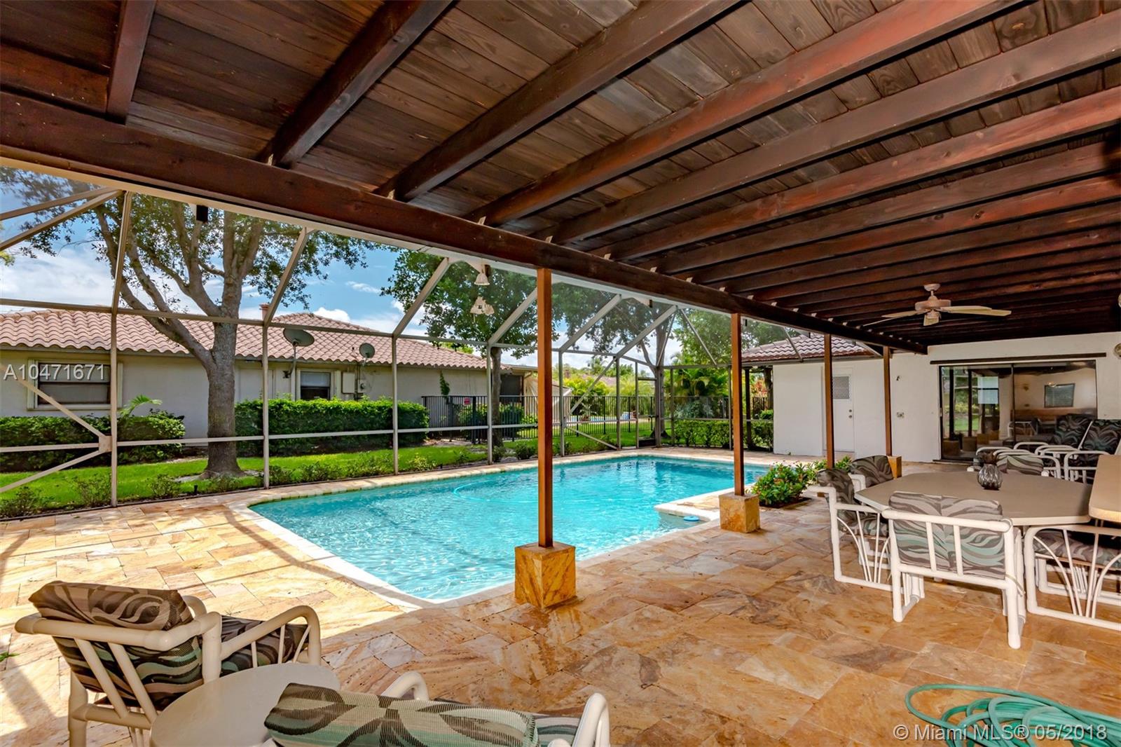 OAK WOOD - Residential