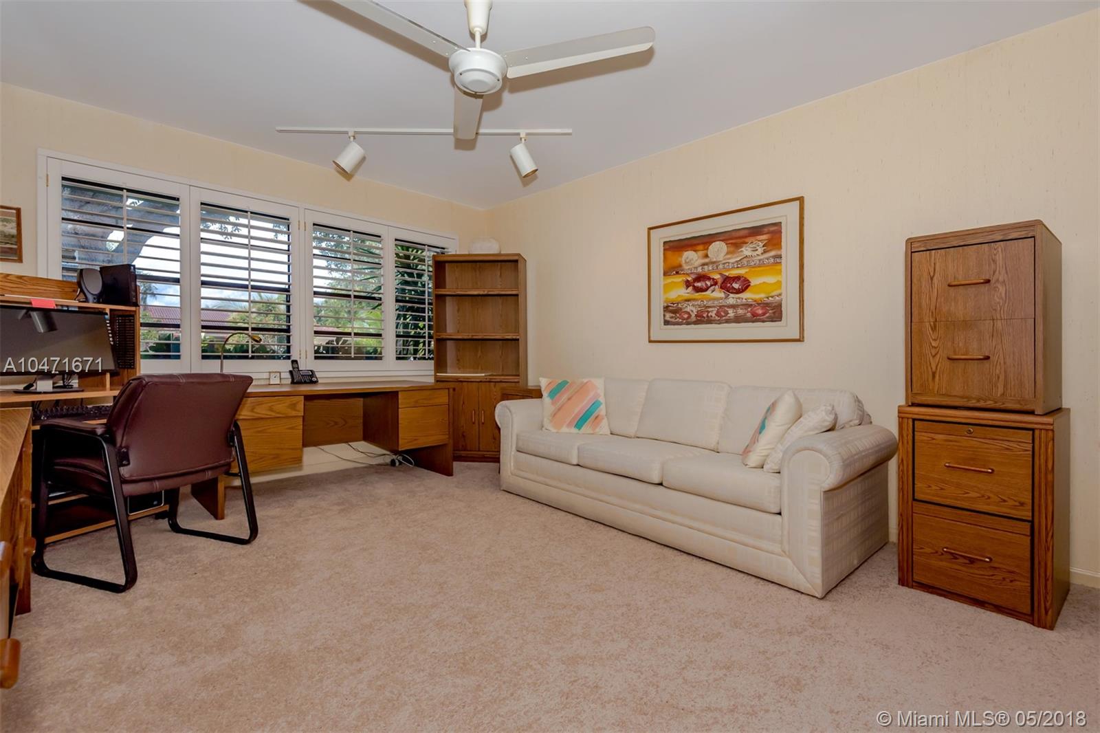 OAK WOOD - Residential