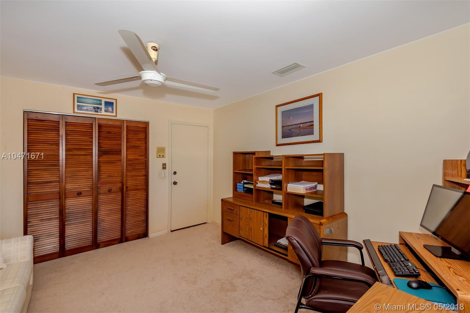 OAK WOOD - Residential