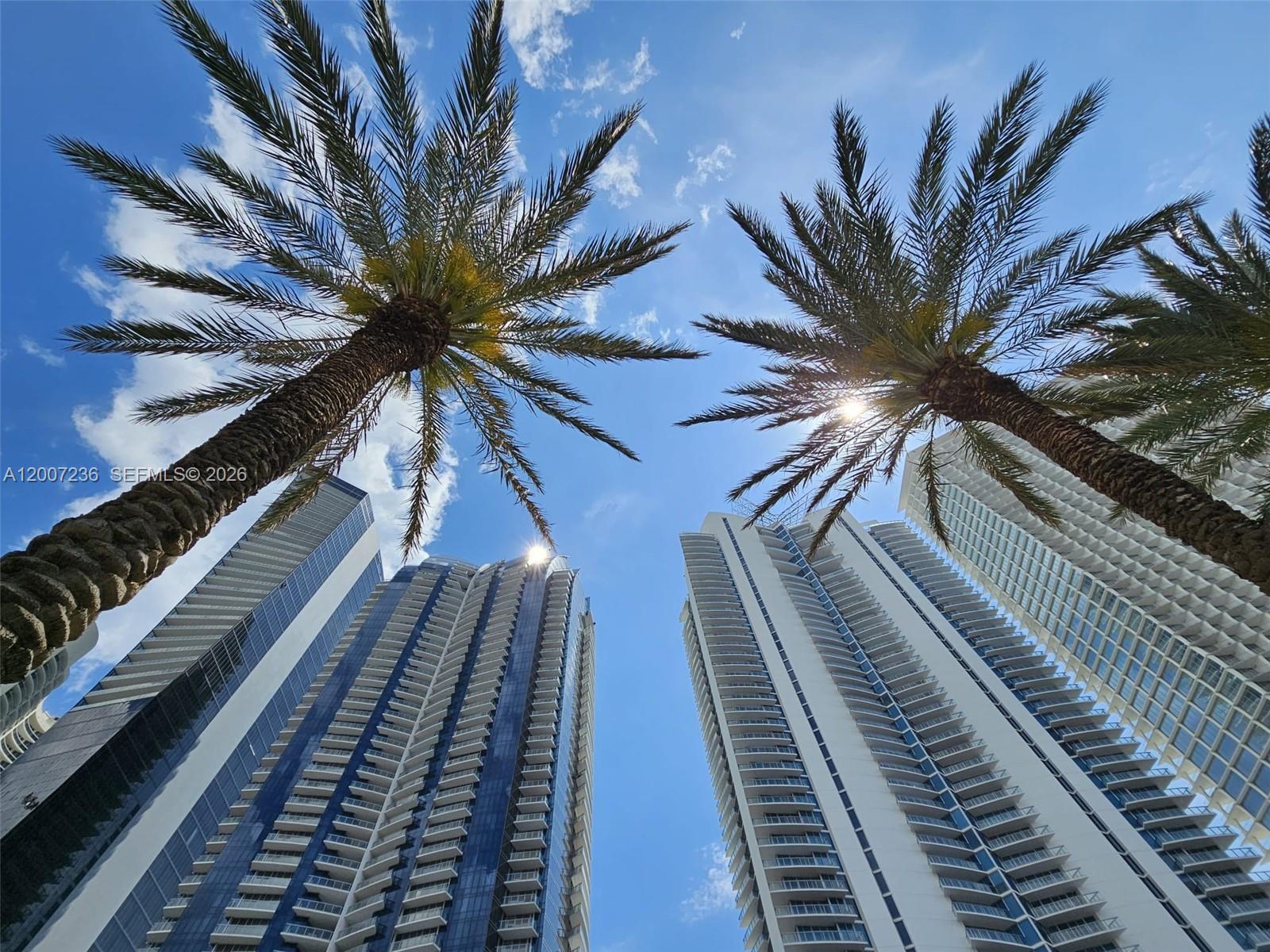17121 Collins Ave 4006