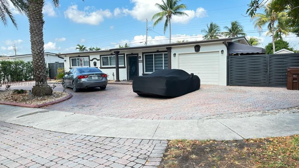 “Beautiful single-family home featuring a private pool, perfect for relaxing and entertaining. This well-maintained property offers spacious living with water and electricity included in the rent – a rare find! Enjoy comfort and convenience in a peaceful neighborhood. Move-in ready!”Please text to show a 24-hour notice.