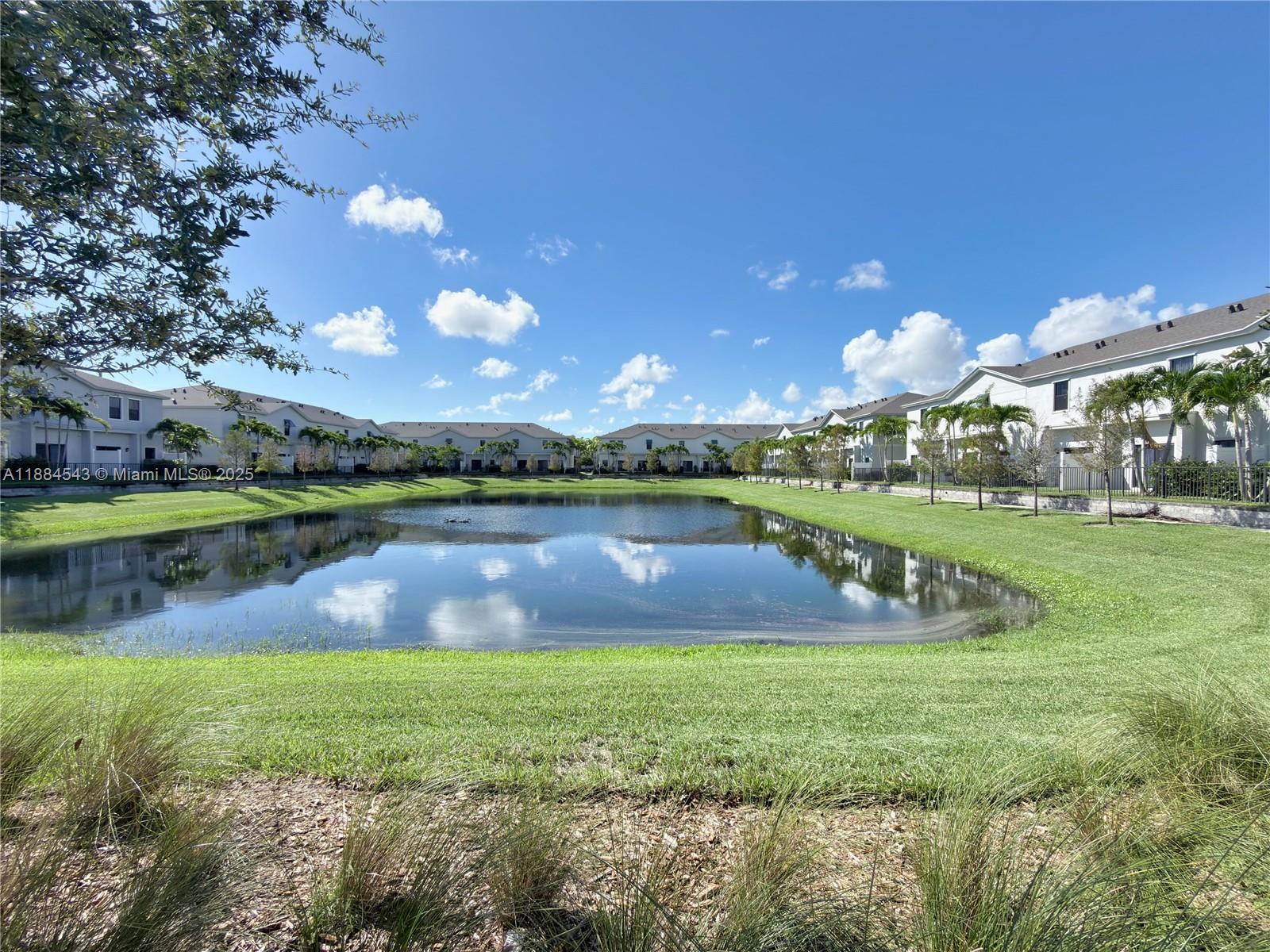 HIGHLAND OAKS - Residential