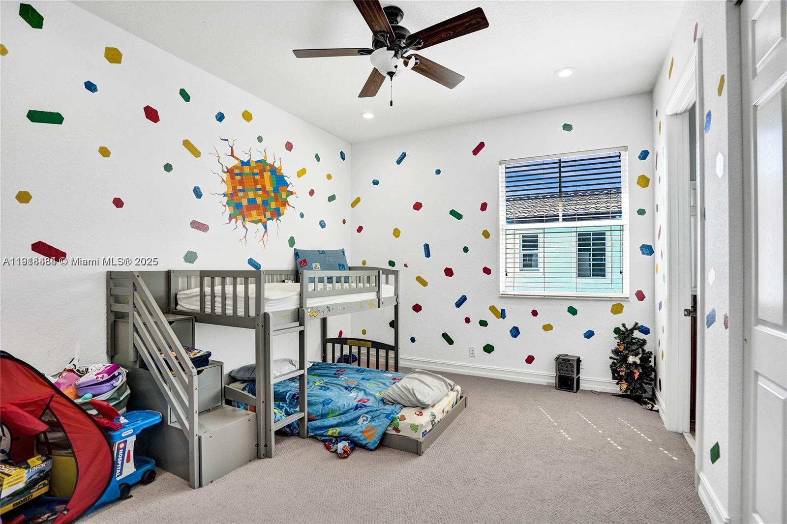 HERON BAY NORTHEAST - Residential