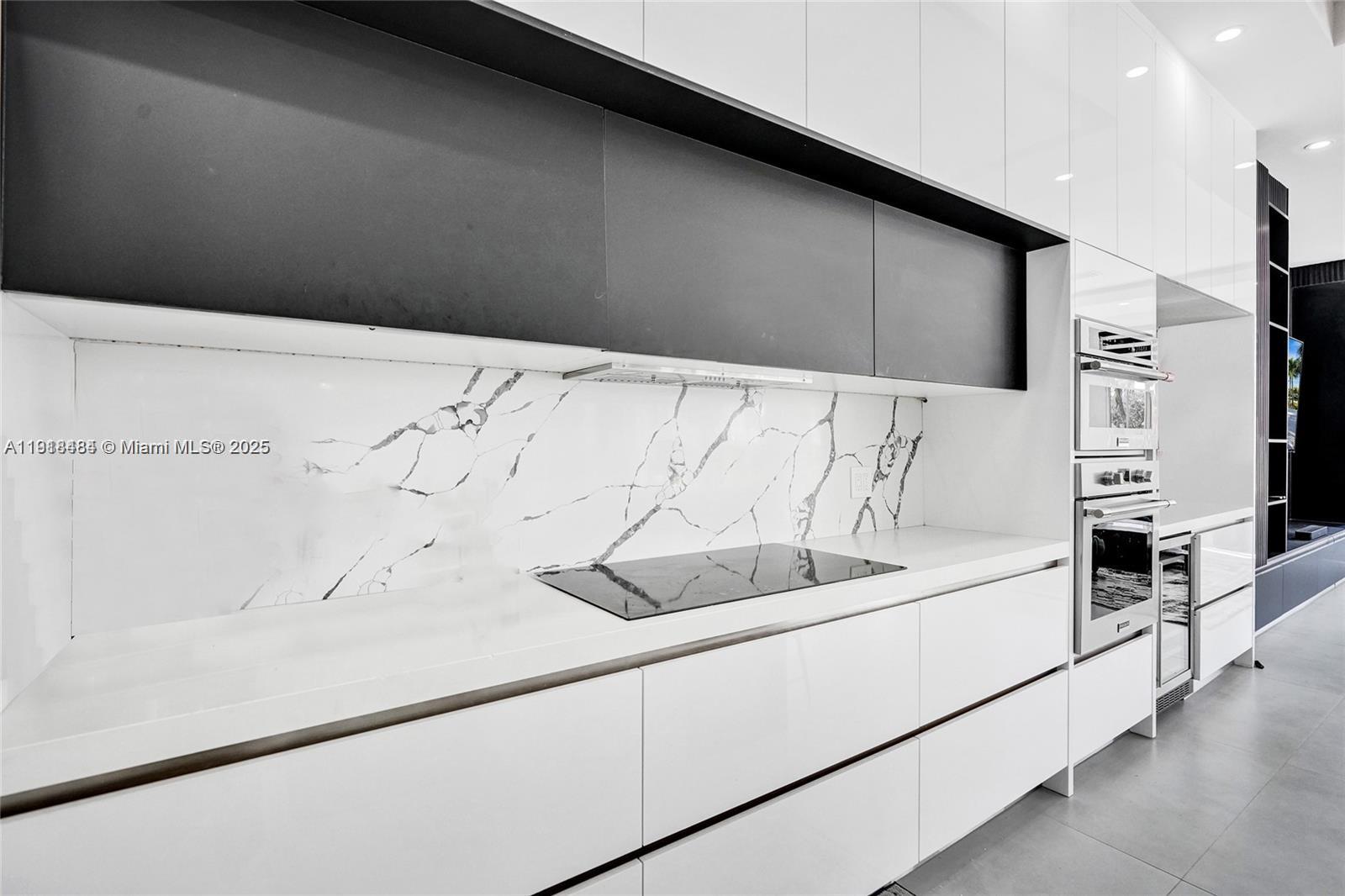 HERON BAY NORTHEAST - Residential