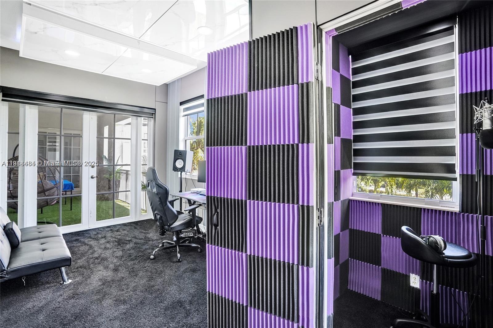 HERON BAY NORTHEAST - Residential