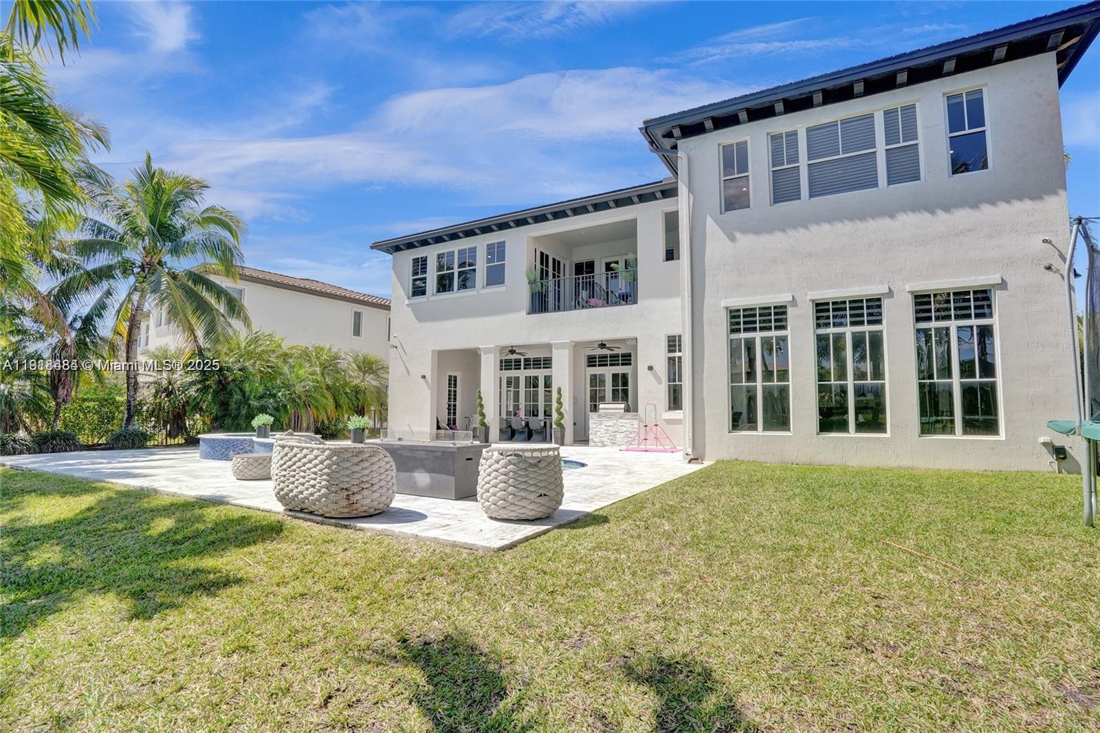 HERON BAY NORTHEAST - Residential