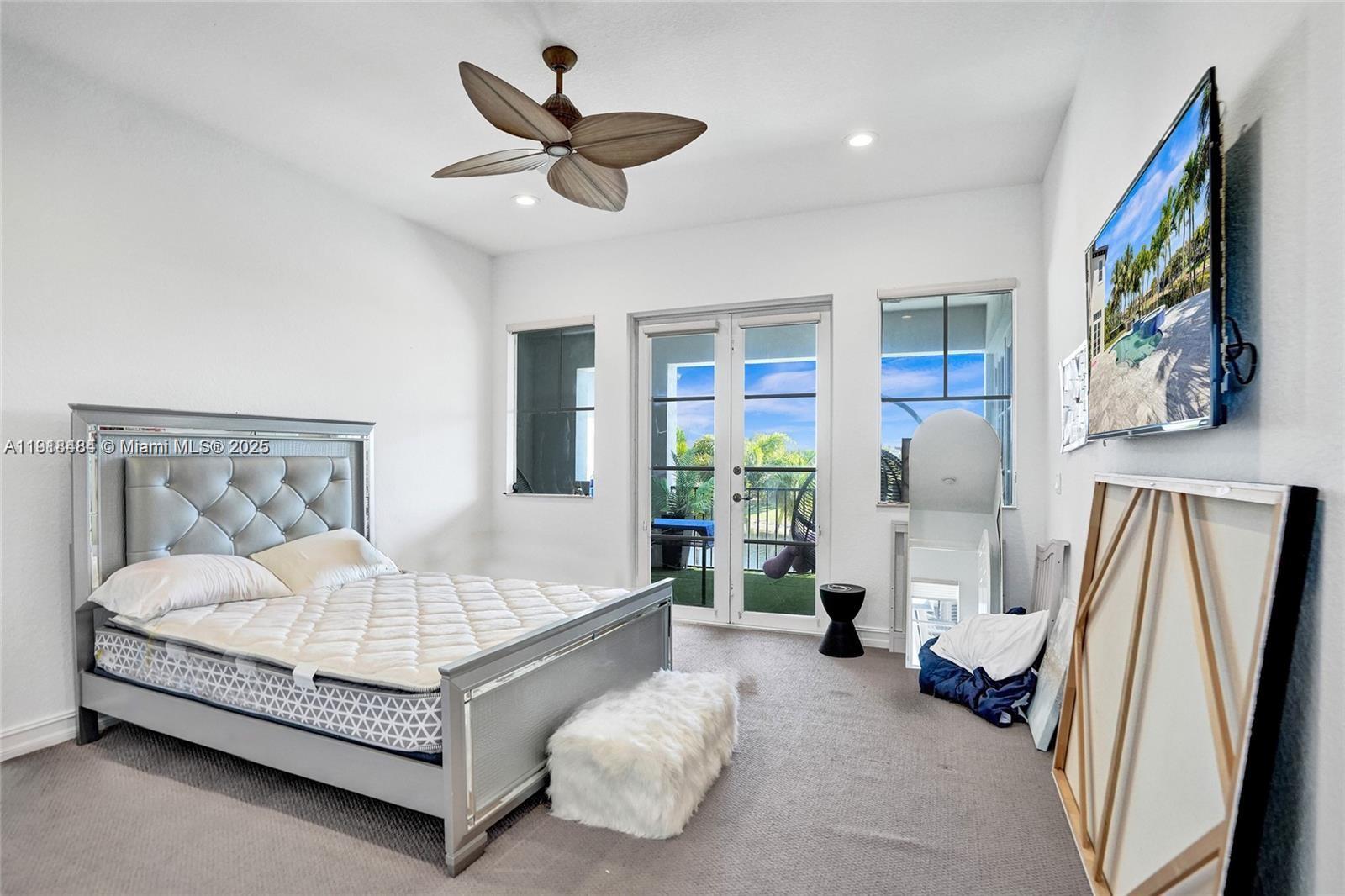 HERON BAY NORTHEAST - Residential