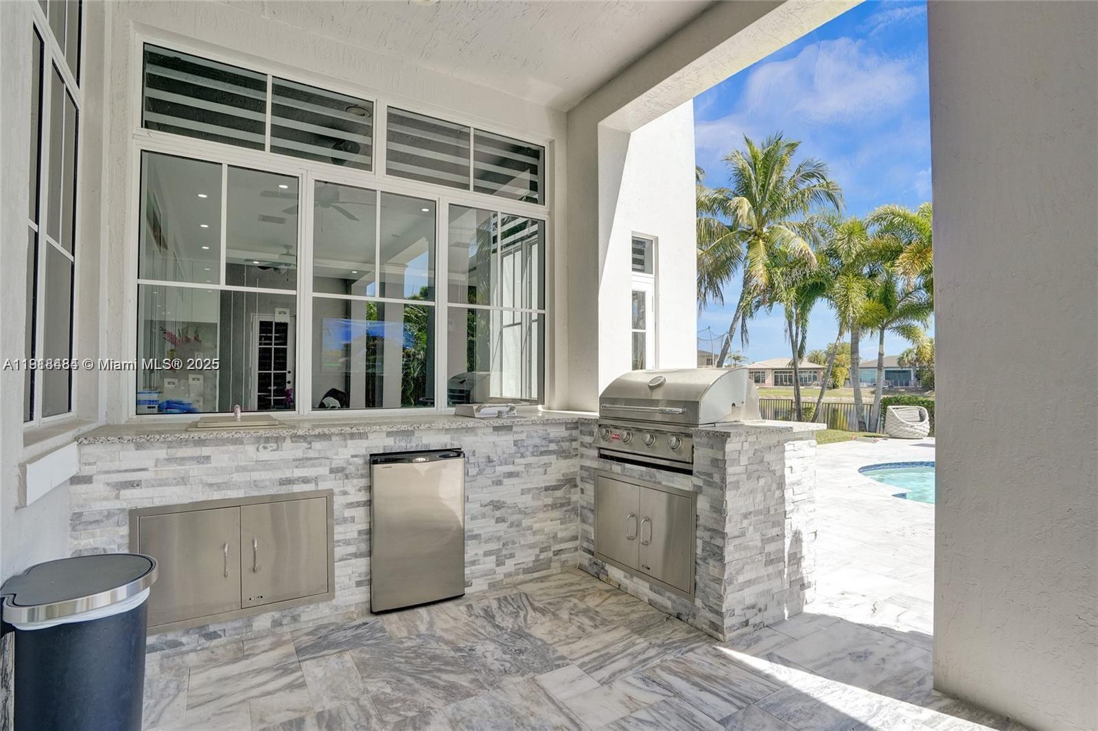 HERON BAY NORTHEAST - Residential