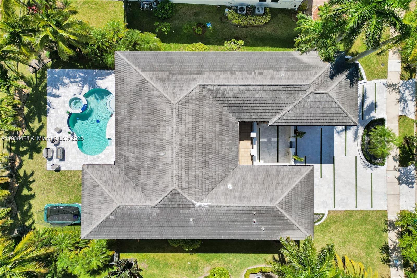 HERON BAY NORTHEAST - Residential