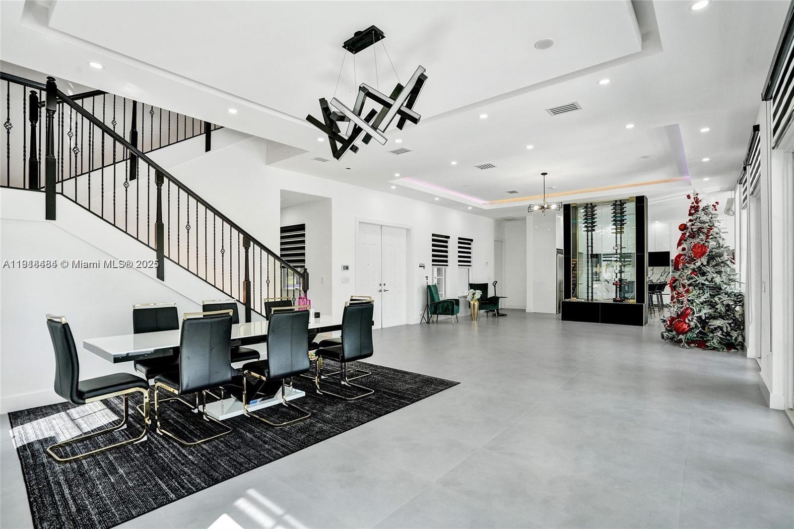 HERON BAY NORTHEAST - Residential