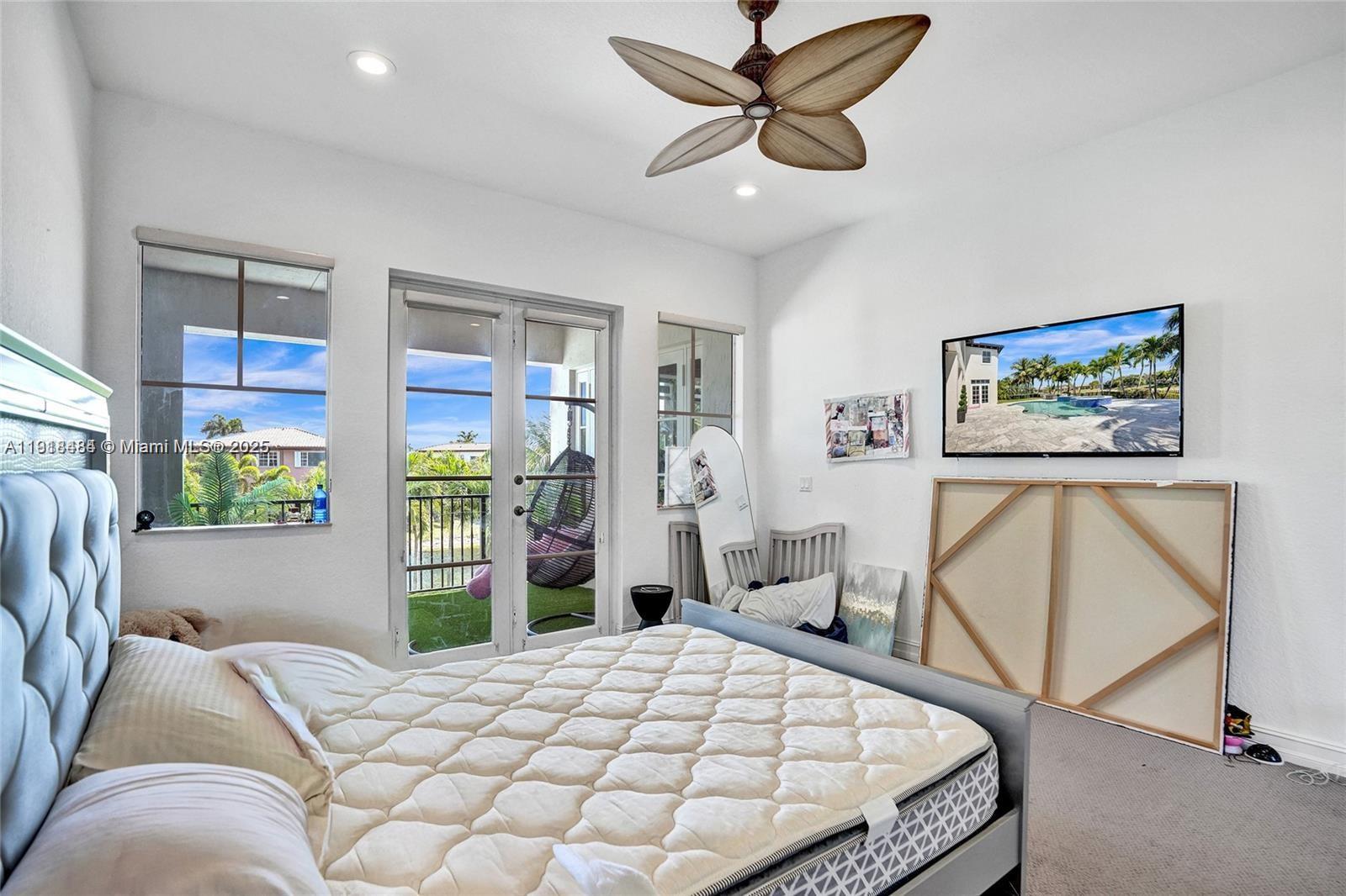 HERON BAY NORTHEAST - Residential