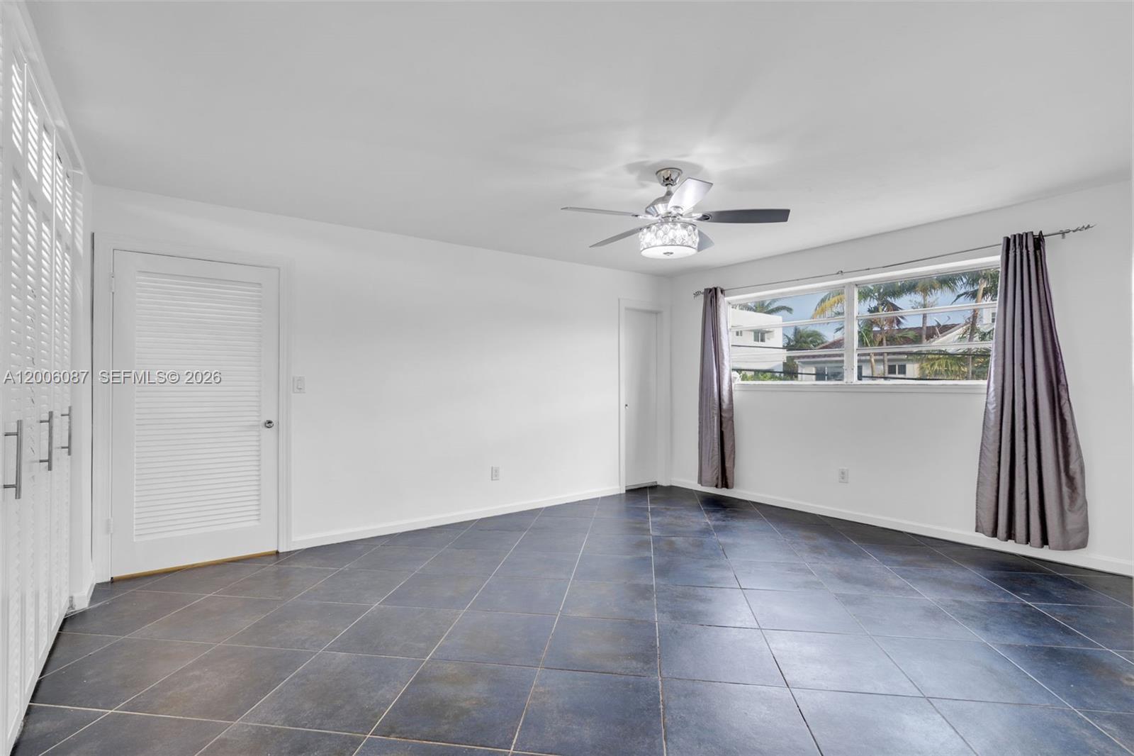 SANS SOUCI CONDO - Residential Lease