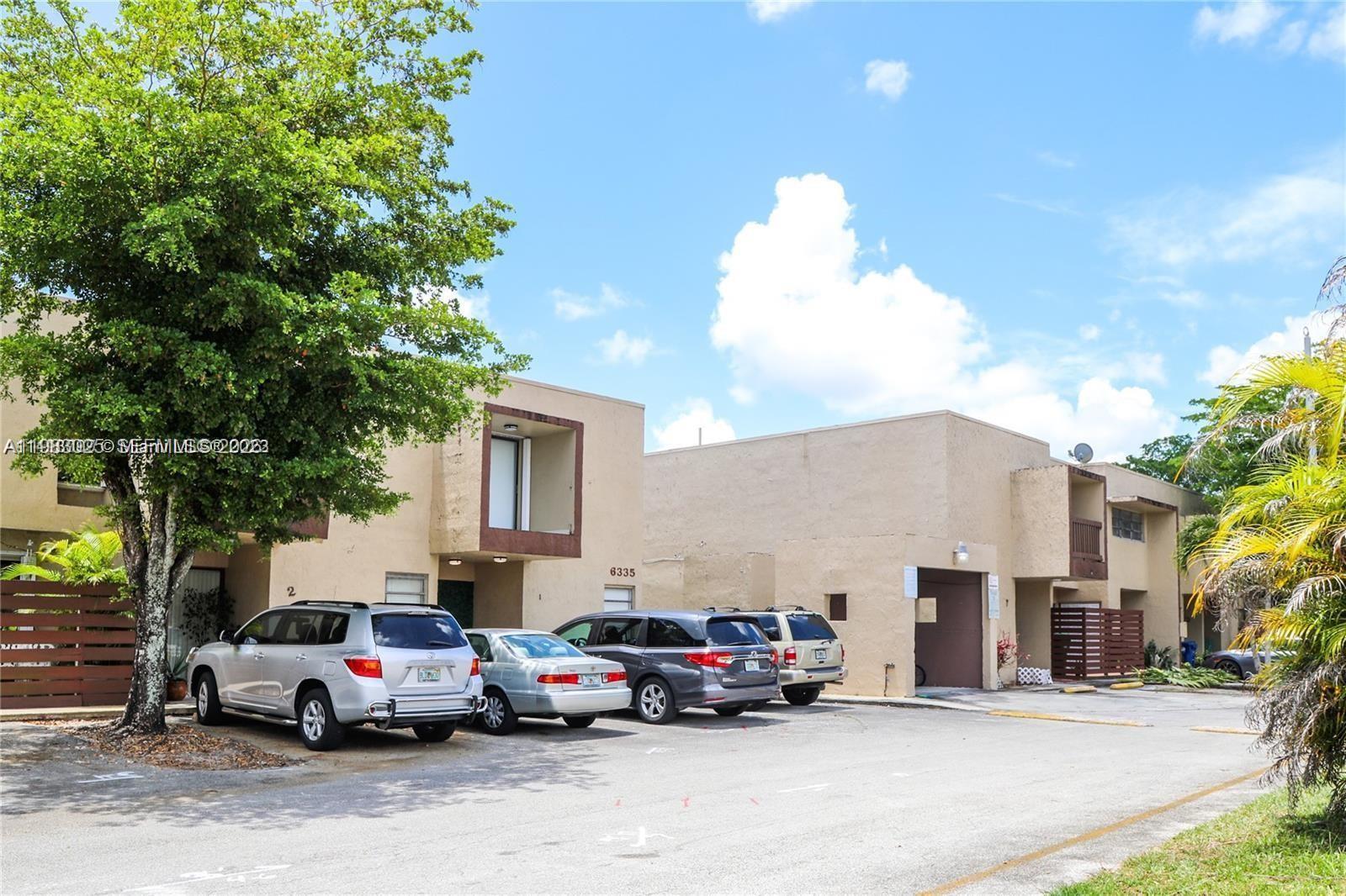 KENDALE WOODS NORTH CONDO - Residential