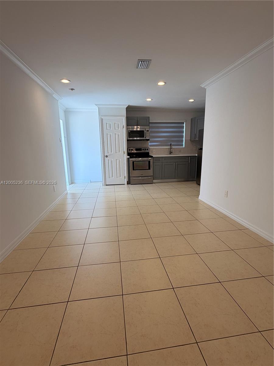 DRIFTWOOD ESTATES NO 2 - Residential Lease
