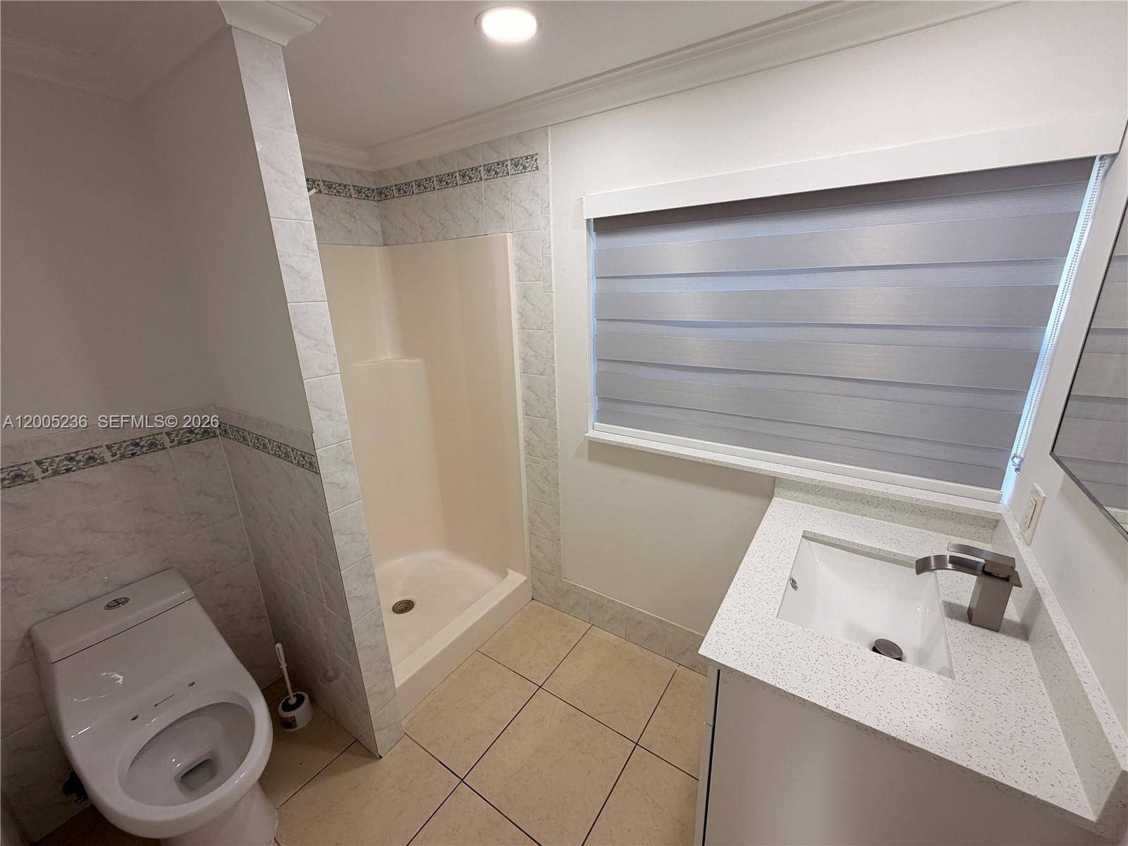 DRIFTWOOD ESTATES NO 2 - Residential Lease