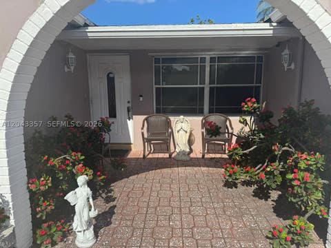 Photo of 9451 NW 20th Pl, Sunrise, FL 33322 (MLS # A12043357)
