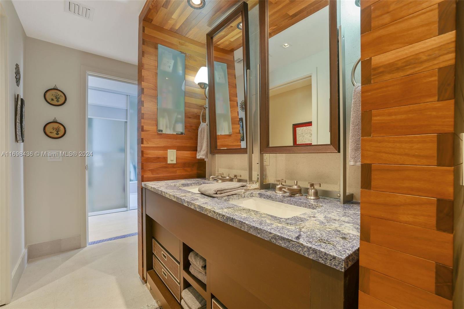 NORTH CARILLON BEACH COND - Residential