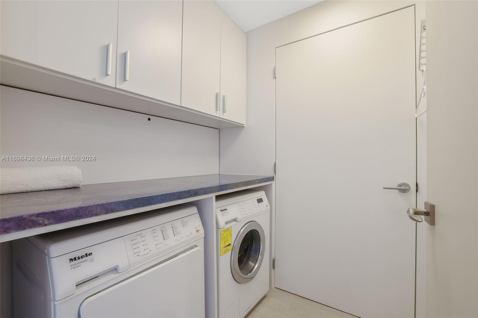 NORTH CARILLON BEACH COND - Residential