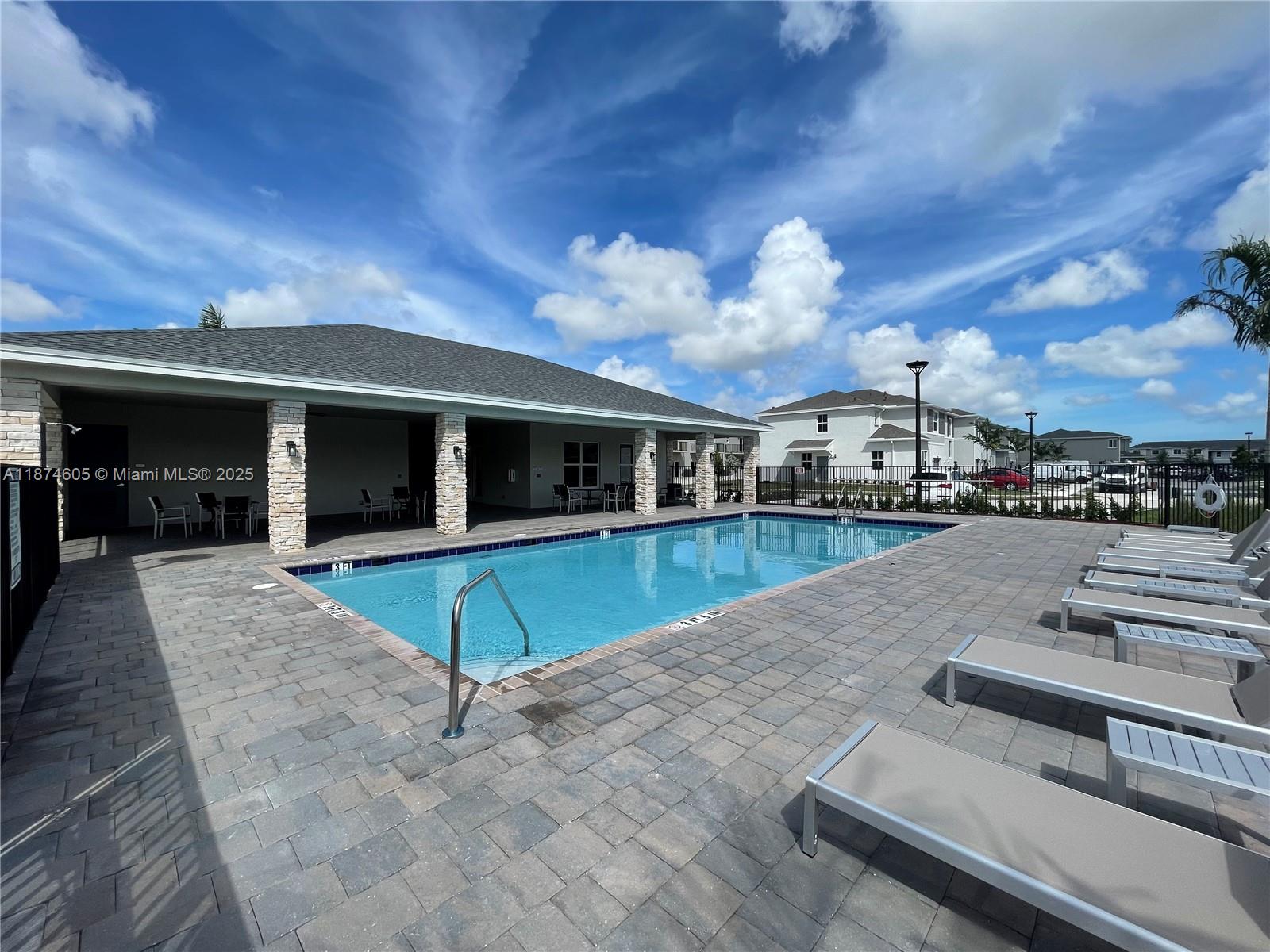 CEDAR AT KEYS GATE - Residential