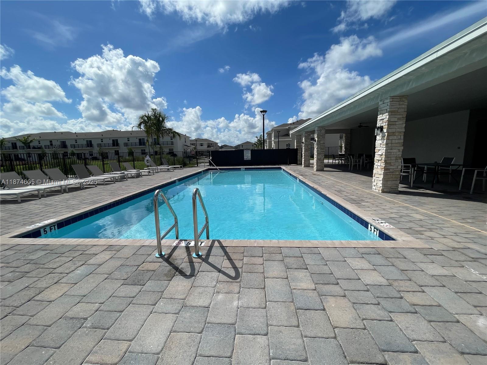 CEDAR AT KEYS GATE - Residential