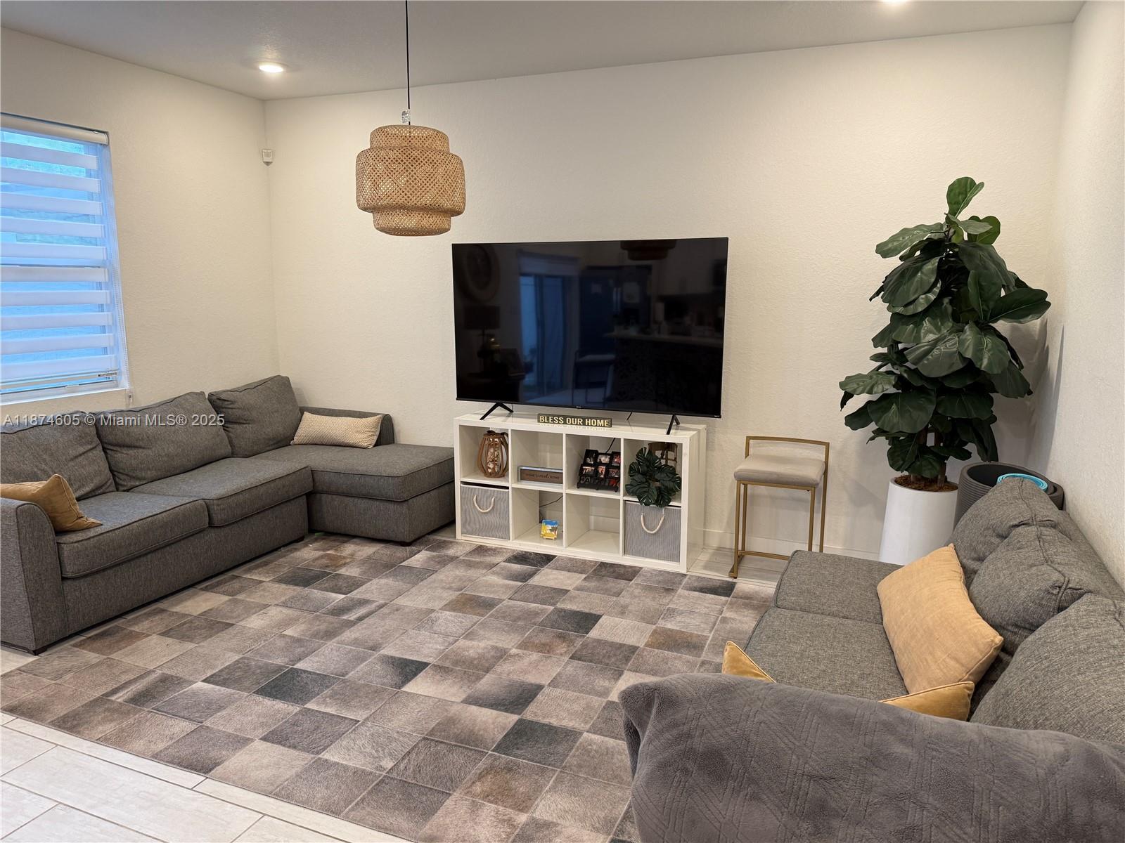 CEDAR AT KEYS GATE - Residential