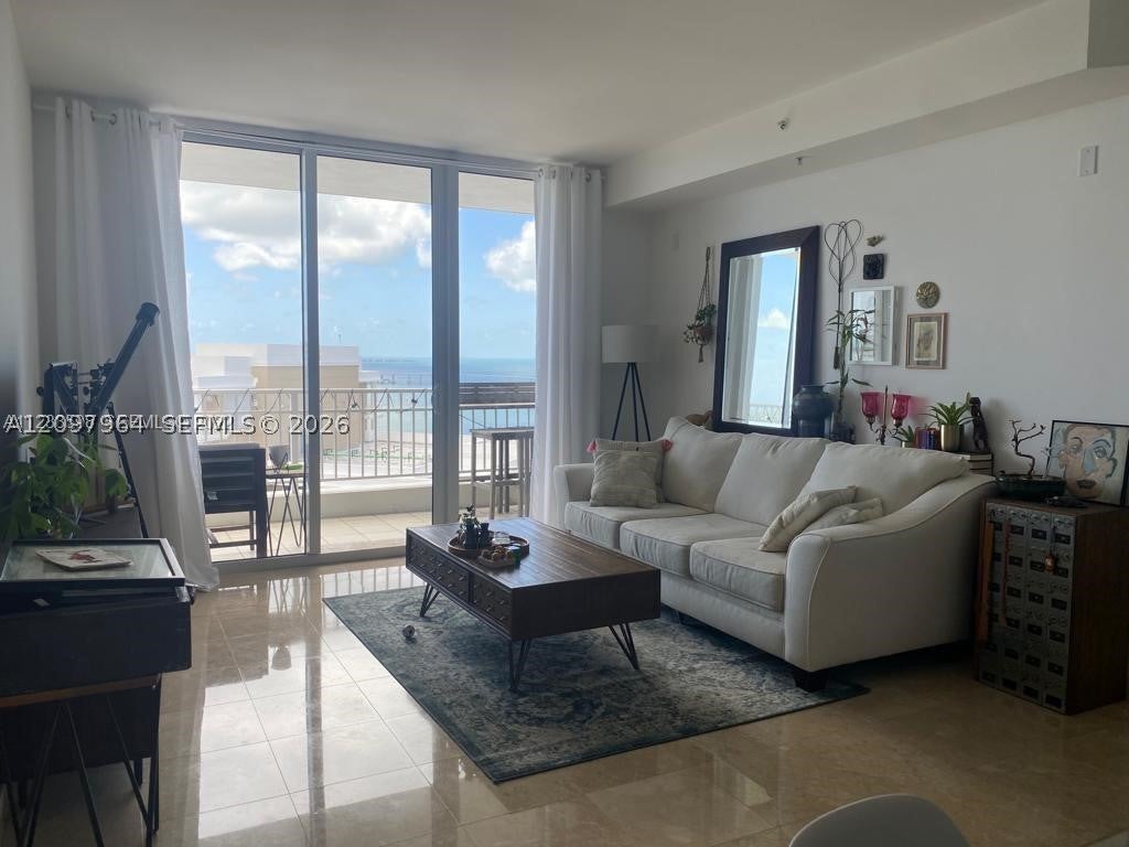 801 Brickell Key Blvd 2907