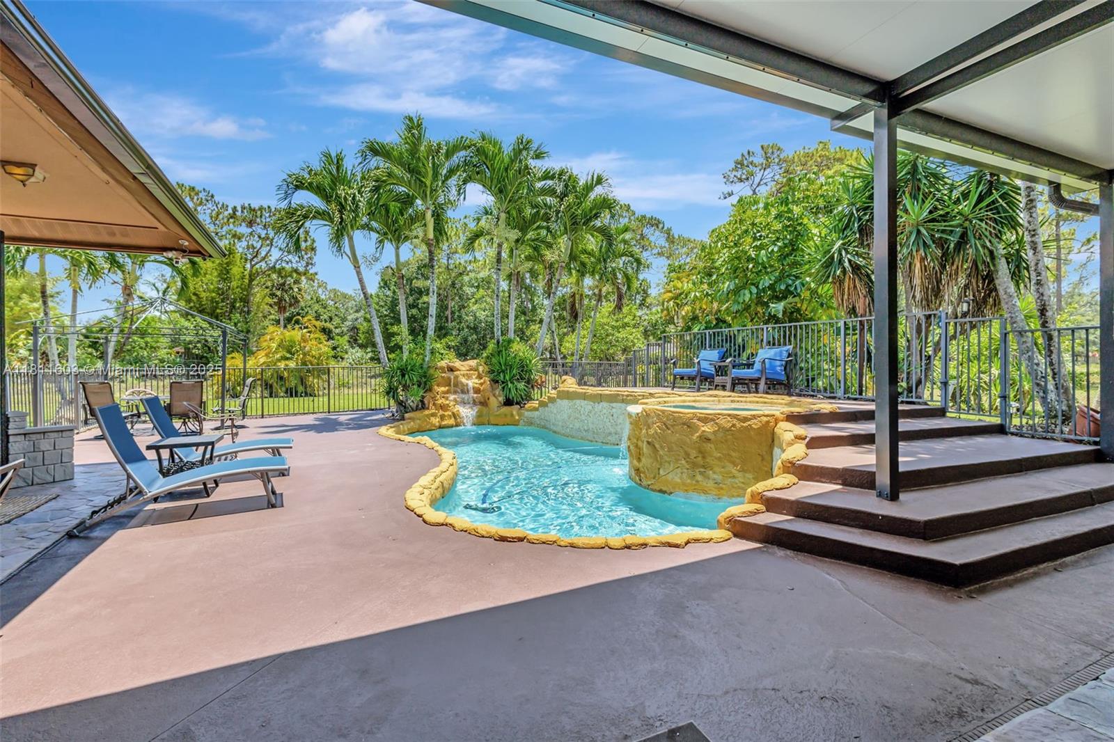 The Acreage - Residential