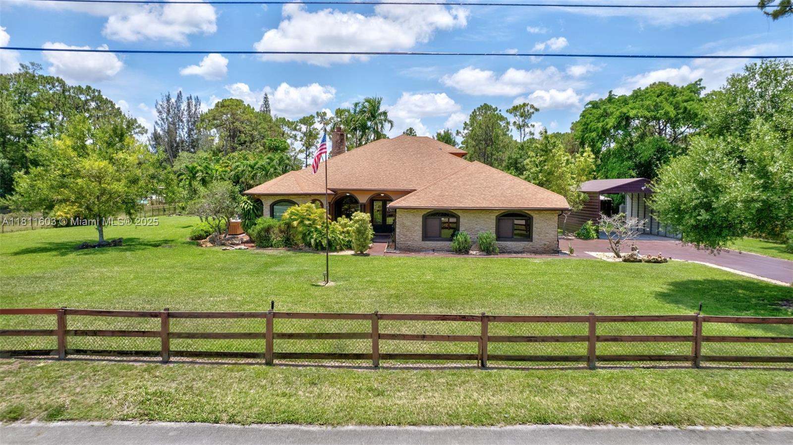 The Acreage - Residential