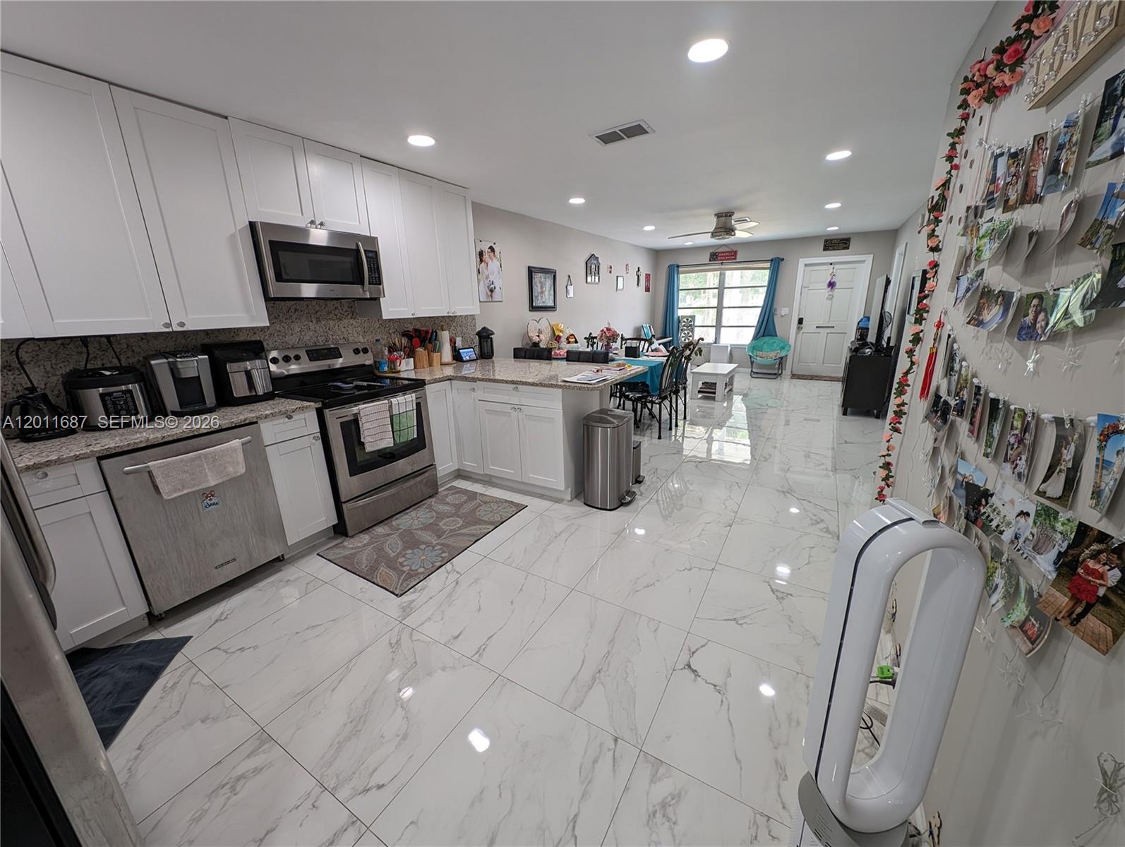 CORAL SPRINGS SUB NO 1 - Residential Lease