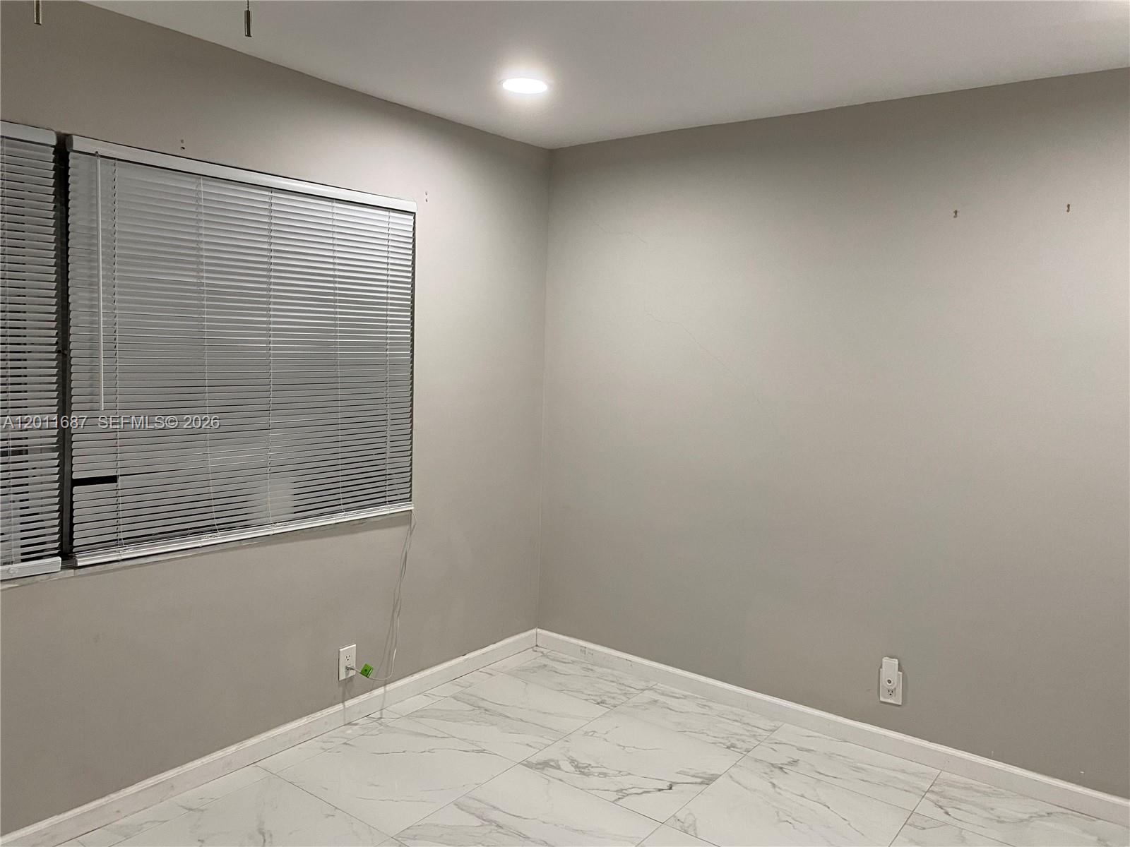 CORAL SPRINGS SUB NO 1 - Residential Lease