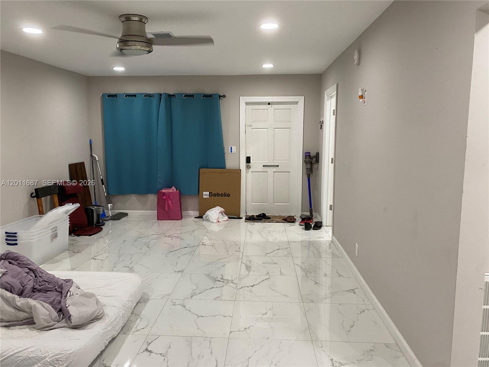 CORAL SPRINGS SUB NO 1 - Residential Lease