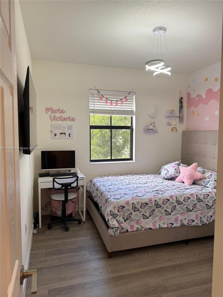 AQUABELLA SECTION ONE - Residential