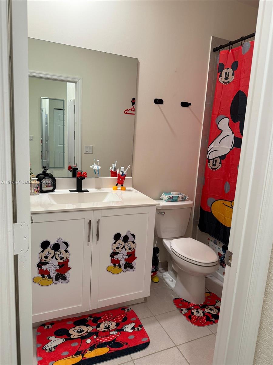 AQUABELLA SECTION ONE - Residential