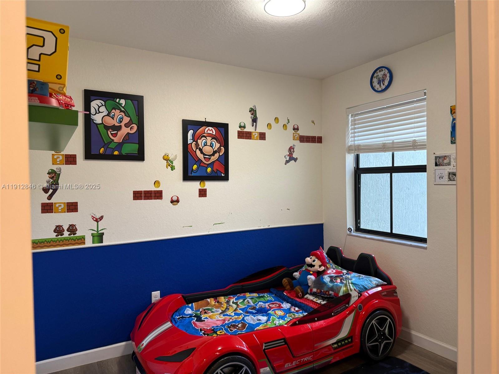 AQUABELLA SECTION ONE - Residential