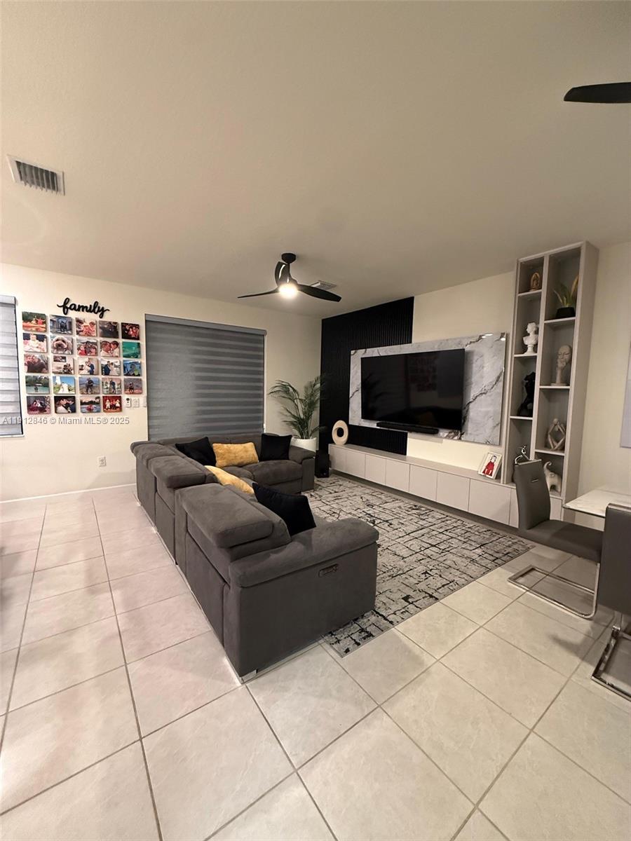 AQUABELLA SECTION ONE - Residential