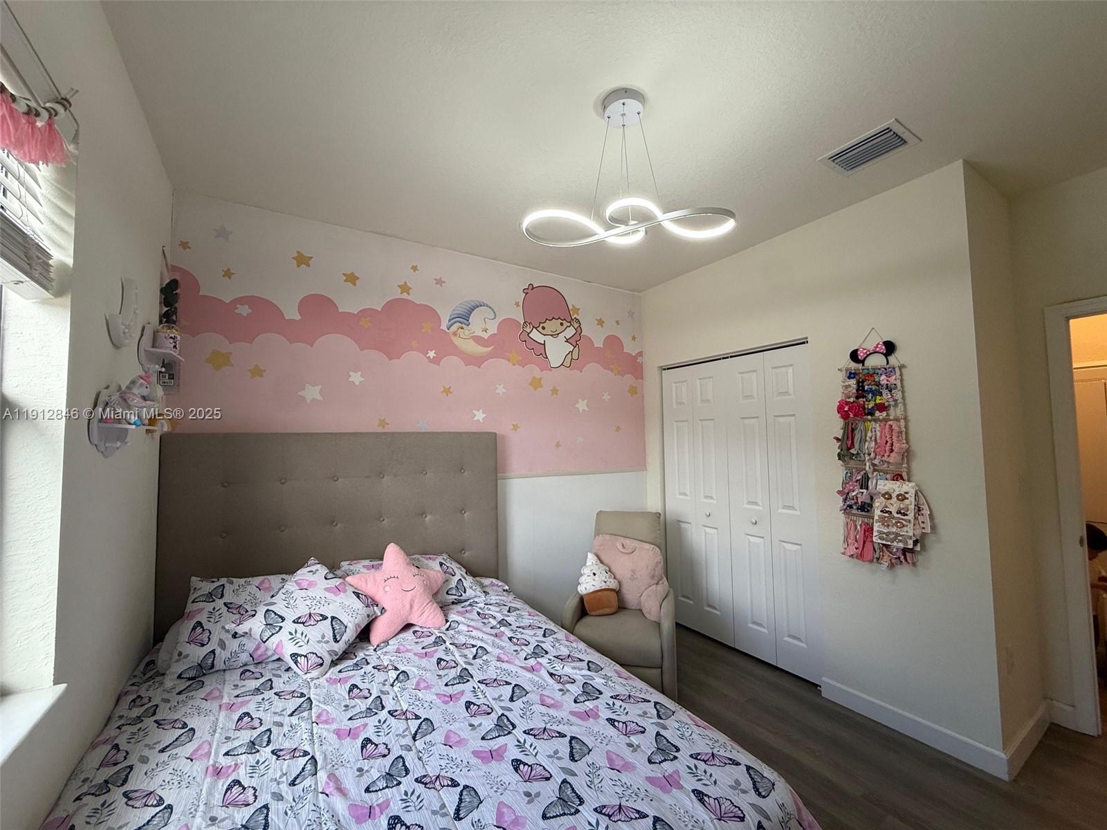 AQUABELLA SECTION ONE - Residential