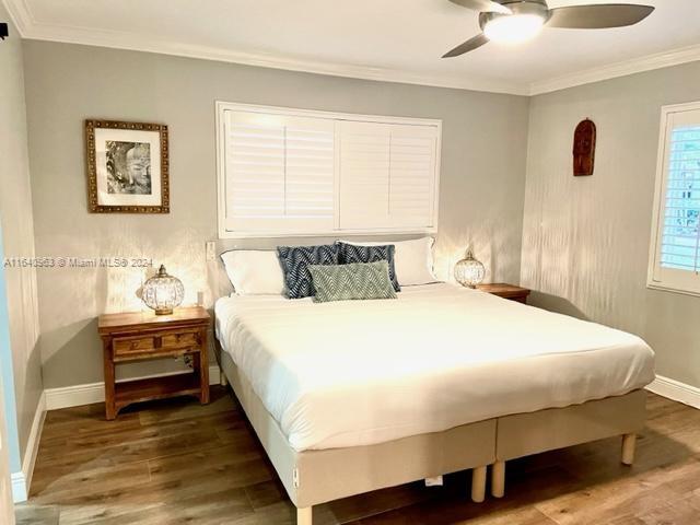 HOLLYWOOD LAKES SECTION - Residential