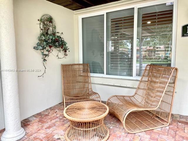 HOLLYWOOD LAKES SECTION - Residential