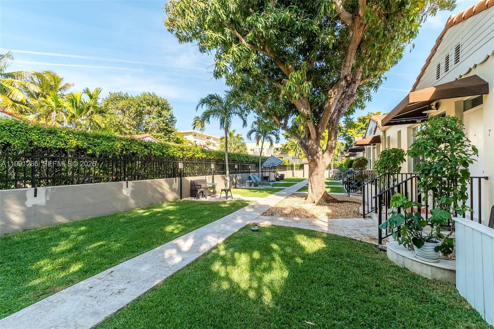 LENOX MANOR - Residential Lease