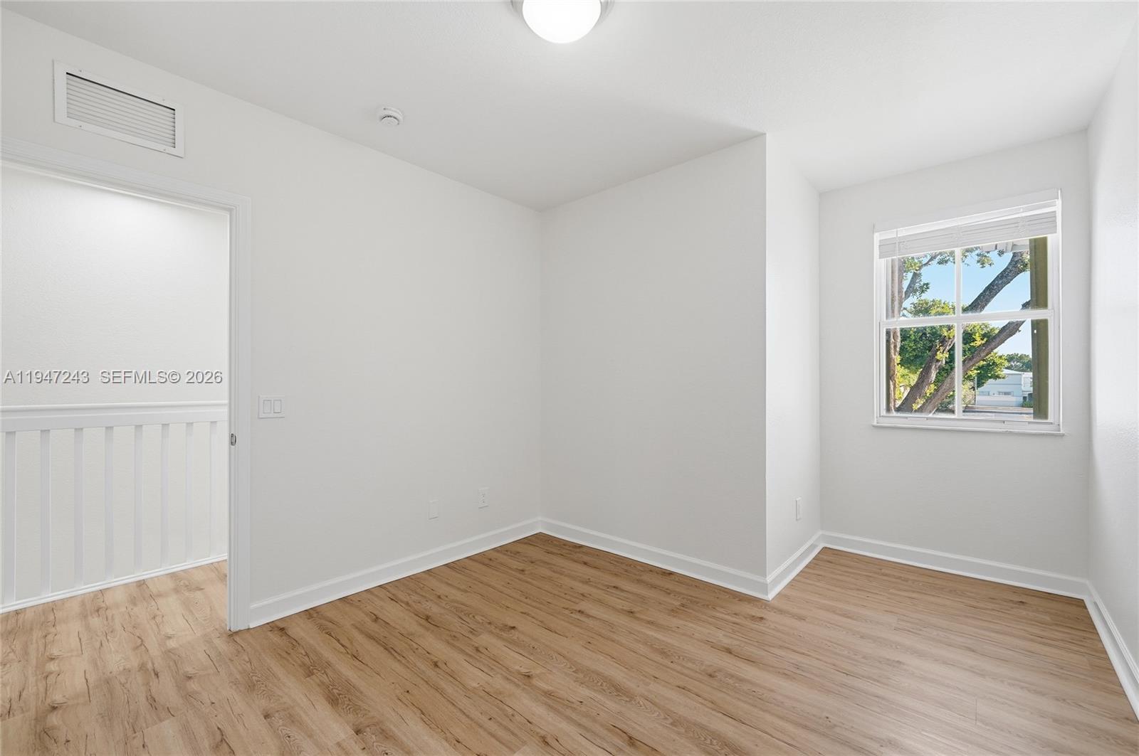 VILLAS AT NAUTICA ONE CON - Residential